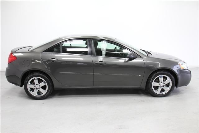 Pontiac G6 2007 photo 2