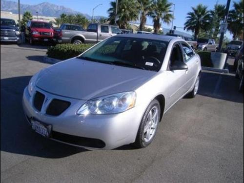 Pontiac G6 2007 photo 2
