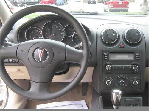 Pontiac G6 2007 photo 1
