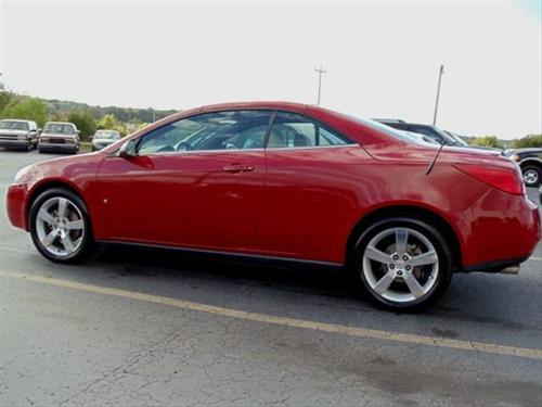 Pontiac G6 2007 photo 2