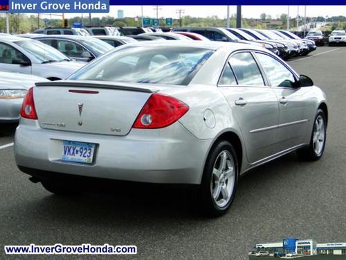 Pontiac G6 2007 photo 2