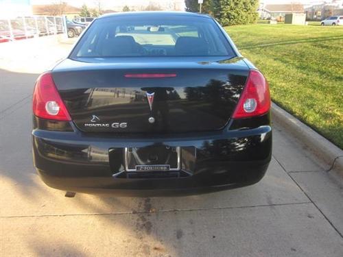 Pontiac G6 2007 photo 2