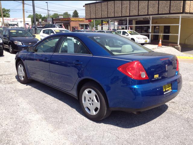 Pontiac G6 2007 photo 2