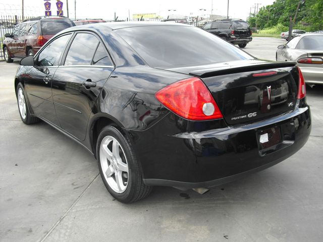 Pontiac G6 2007 photo 2
