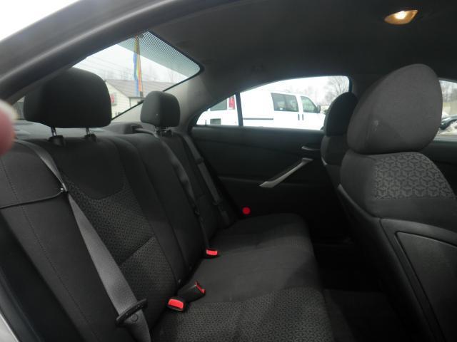 Pontiac G6 2WD Premium Sedan