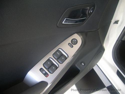 Pontiac G6 2008 photo 2