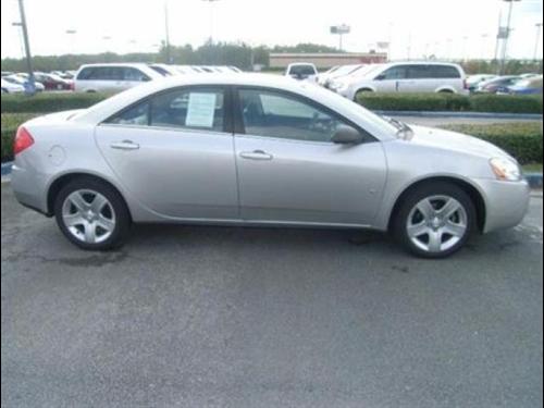 Pontiac G6 2008 photo 2