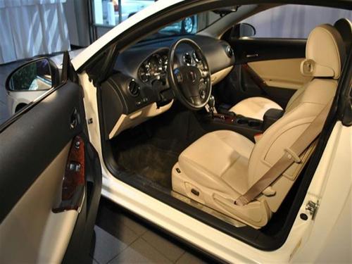Pontiac G6 2008 photo 2
