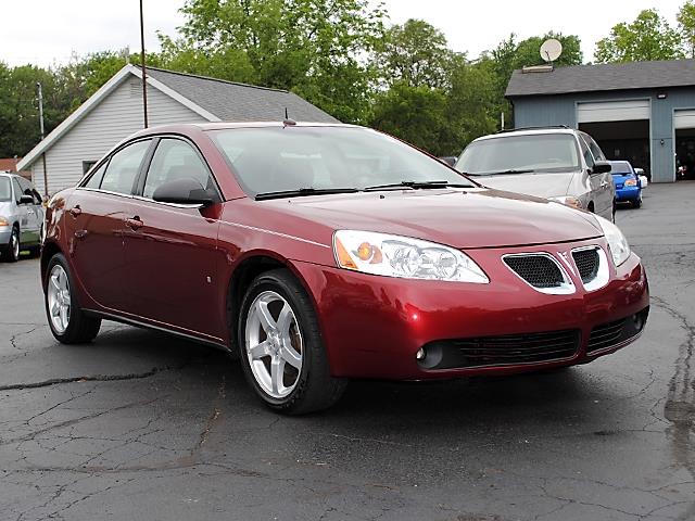 Pontiac G6 2008 photo 2