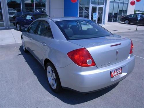 Pontiac G6 2008 photo 3