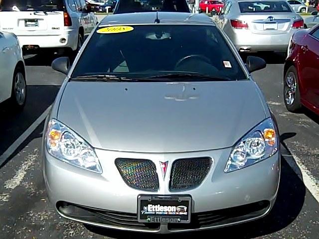 Pontiac G6 2008 photo 3
