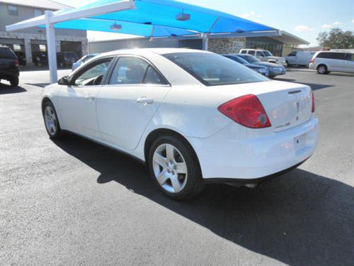 Pontiac G6 2008 photo 2