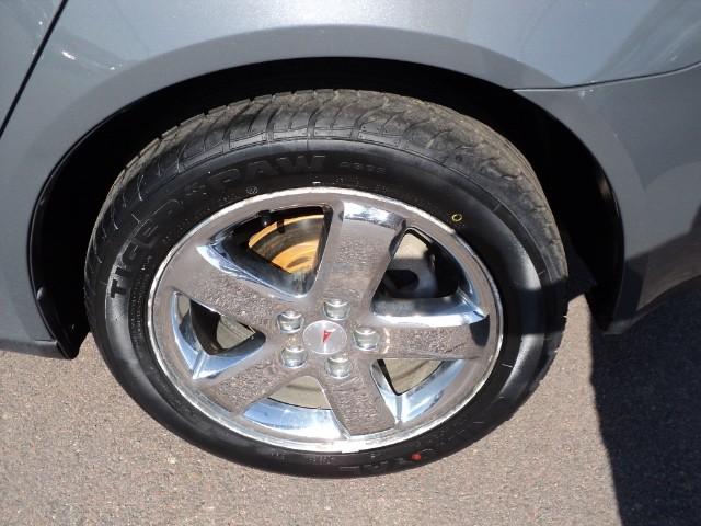 Pontiac G6 2008 photo 2