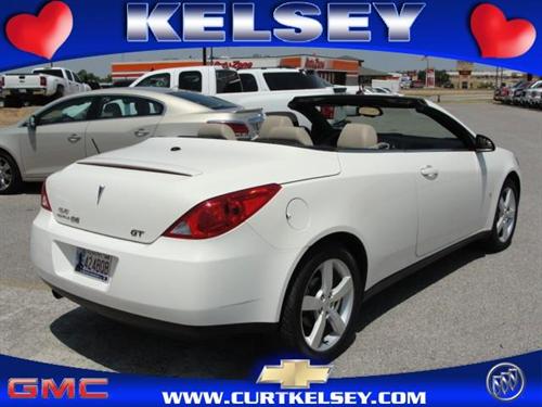 Pontiac G6 2008 photo 2