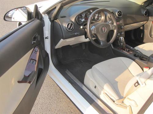 Pontiac G6 2008 photo 3