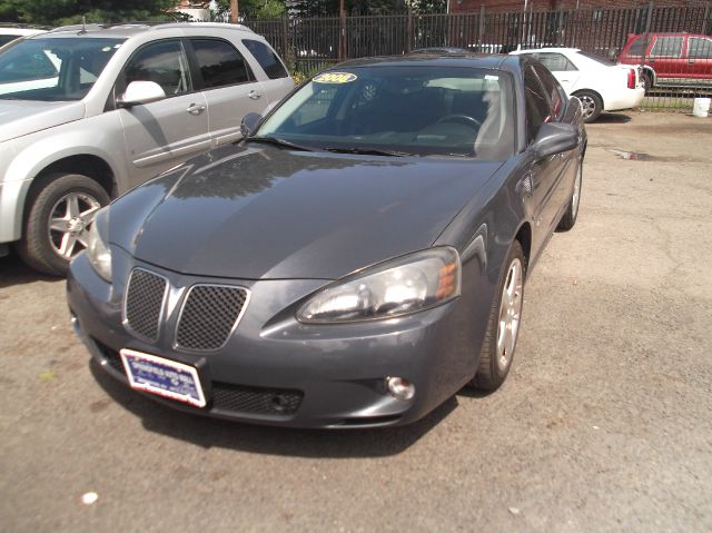 Pontiac G6 2008 photo 2