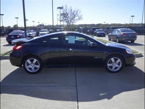Pontiac G6 2008 photo 2