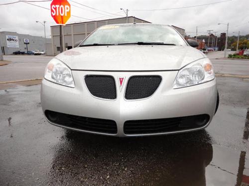 Pontiac G6 2008 photo 2
