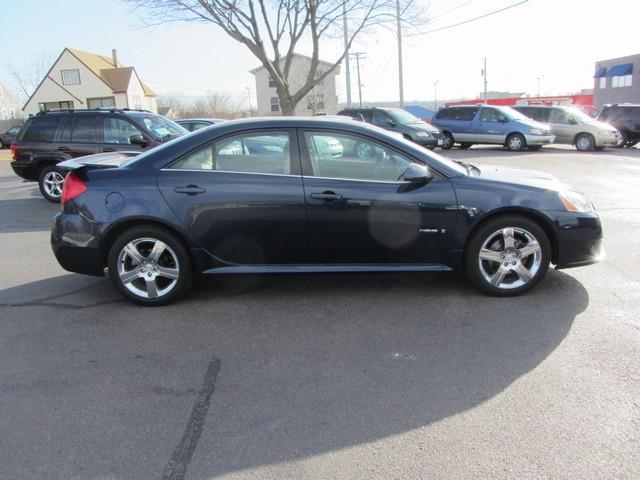 Pontiac G6 2008 photo 2