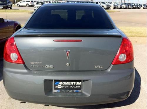 Pontiac G6 2008 photo 2