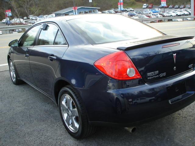 Pontiac G6 2008 photo 2