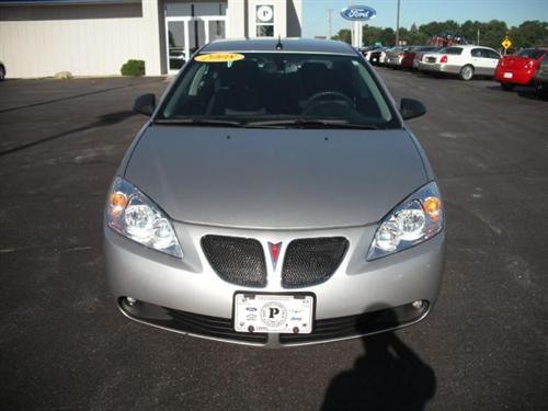 Pontiac G6 2008 photo 2