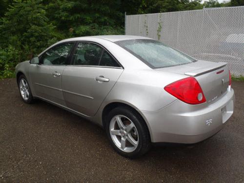 Pontiac G6 2008 photo 2