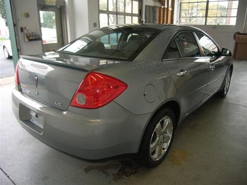 Pontiac G6 2008 photo 2