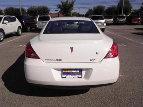 Pontiac G6 2008 photo 2