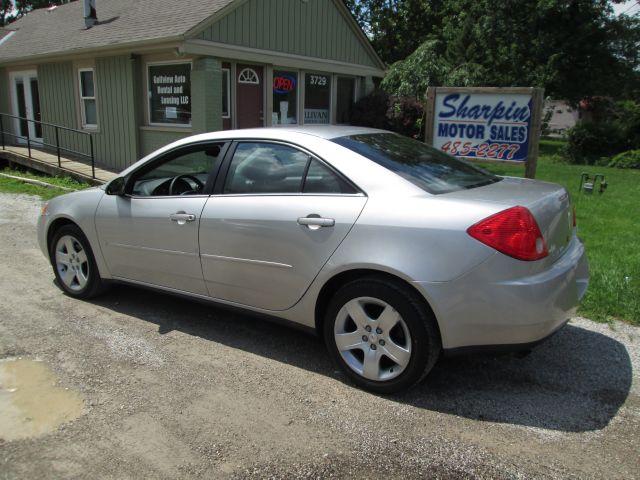 Pontiac G6 2008 photo 2