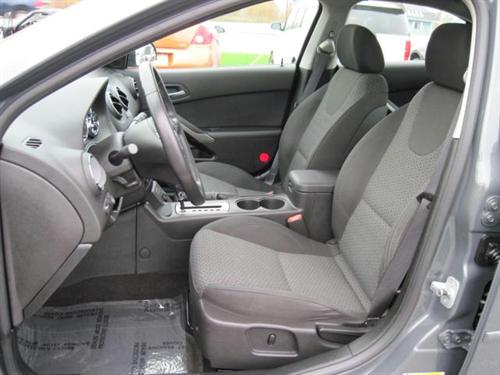 Pontiac G6 2008 photo 2