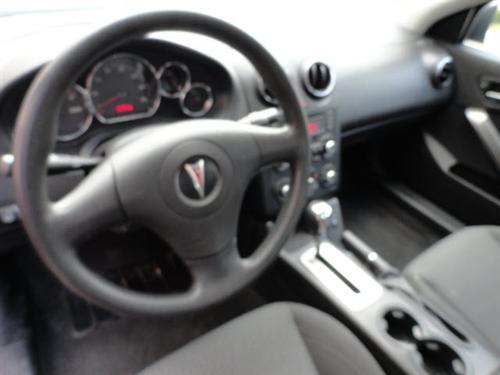 Pontiac G6 2008 photo 2