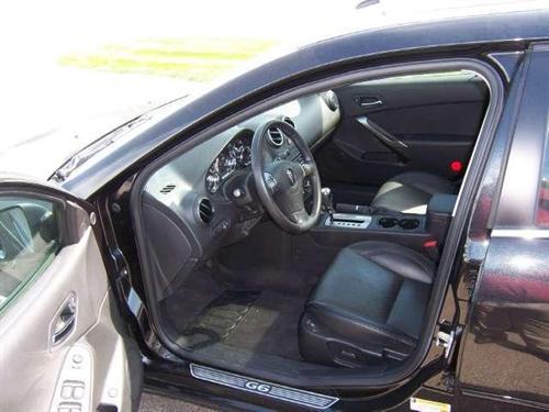 Pontiac G6 2008 photo 2