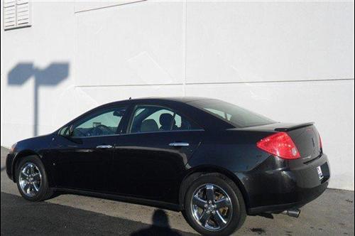 Pontiac G6 2008 photo 2