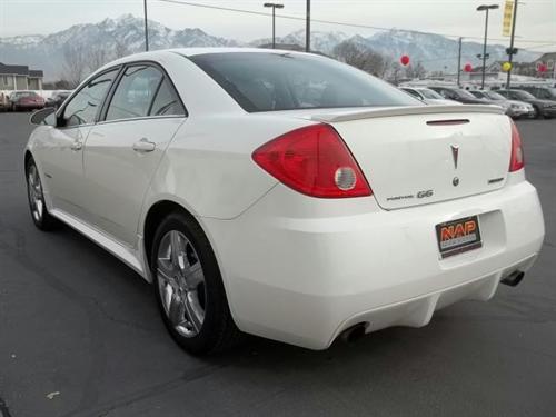 Pontiac G6 2008 photo 2