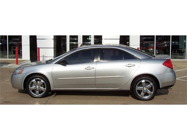 Pontiac G6 2008 photo 2