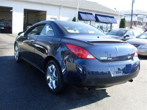 Pontiac G6 2008 photo 2