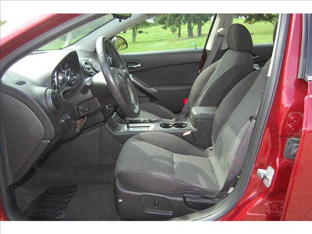 Pontiac G6 2008 photo 2