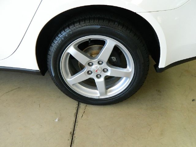 Pontiac G6 2008 photo 21