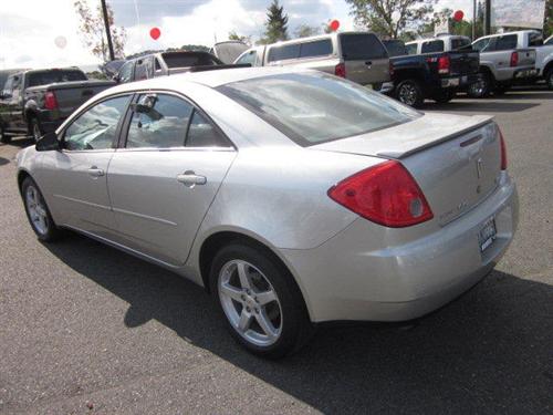 Pontiac G6 2008 photo 2