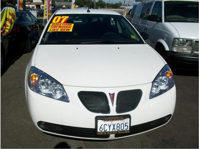 Pontiac G6 2008 photo 1