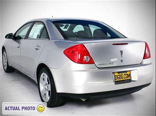 Pontiac G6 2008 photo 2