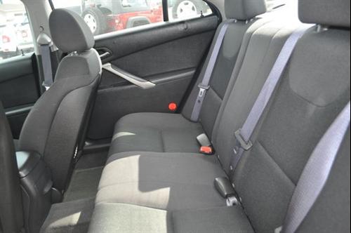 Pontiac G6 2008 photo 2