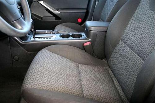 Pontiac G6 2008 photo 2