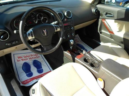 Pontiac G6 2008 photo 3