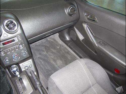 Pontiac G6 2008 photo 2