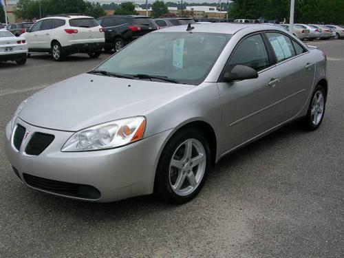 Pontiac G6 2008 photo 2