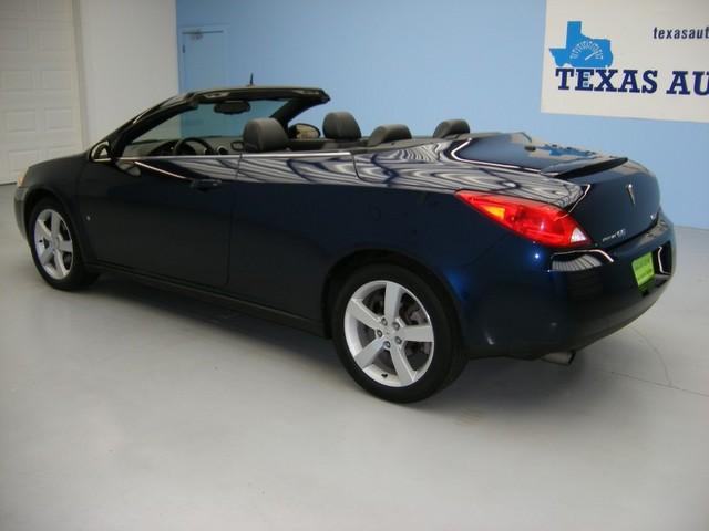 Pontiac G6 2008 photo 2