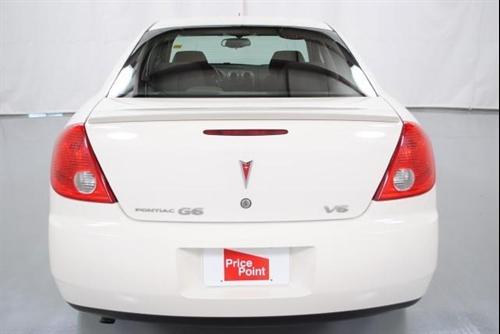 Pontiac G6 2008 photo 2