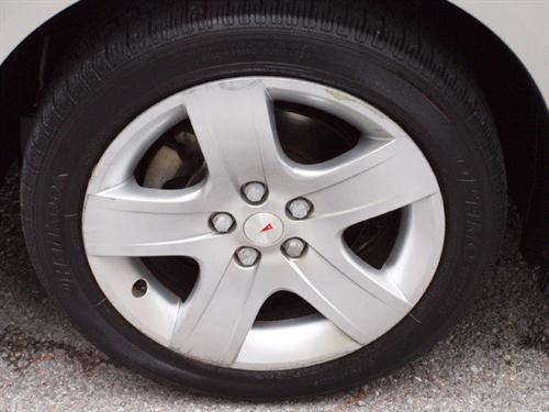 Pontiac G6 2008 photo 2